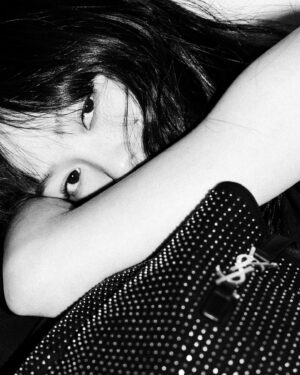 Wang Yu Ping Instagram - ハッピーアワー ⏱✨@ysl #saintlaurent