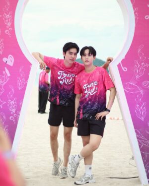 Wannarat Wattadalimma Instagram - Pink’s everywhere 🫶
#FanRunชิลล์แชะรันมันส์ดนตรี
#FanRunFunLand2024
#หาดทิพย์แฟนรันวิ่งเป็นคู่ปี4
#sunnywnrt
#pakfaiiii #paksparked