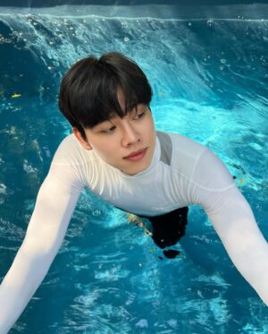 Wannarat Wattadalimma Instagram - Whai if I dive deep? Would you come after me? 
#sunnywnrt