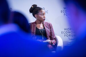 Wanuri Kahiu Instagram - #tbt #wef18 #davos On a panel about AI & children “Generation AI”. How amazing is my @itikadifashionhouse suit