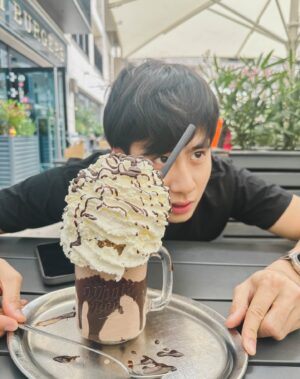 Wanut Sangtianprapai Instagram - Milkshake อันเท่าหน้า !!!
