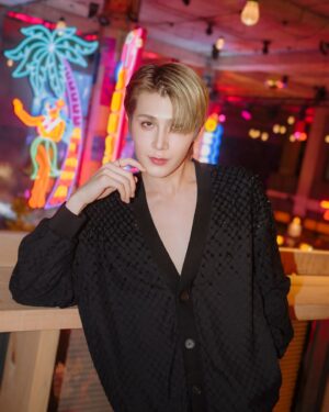 Wasuthorn Chaijindar Instagram - ✨ Found the new favorite go-to spot from dusk till dawn🌟at 5 FL.📍EMSPHERE
#EMWONDER #EMDISTRICT #EMSPHERE @theemsphere
