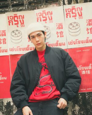 Wasuthorn Chaijindar Instagram - 新年快樂, 新正如意 新年发财 🧧🐉💫

#Peatwasu #CaptainPeat #BabyFeat