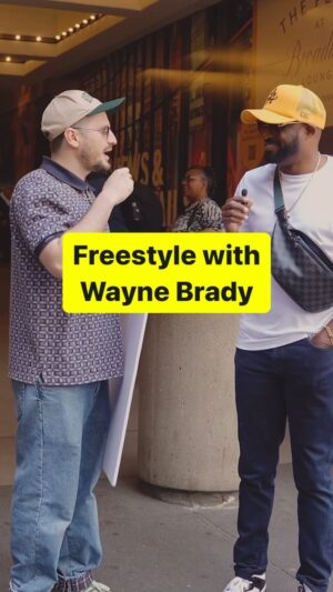 Wayne Brady Instagram - Freestyle with words on the streets of NY with the legend himself Wayne Brady
Beat Prod @willrandolphv 
Filmed by @lukastarnold & @_synthphoto 
.
.
#waynebrady #frak #rap #freestyle #improv #whoseline #bars #newyork