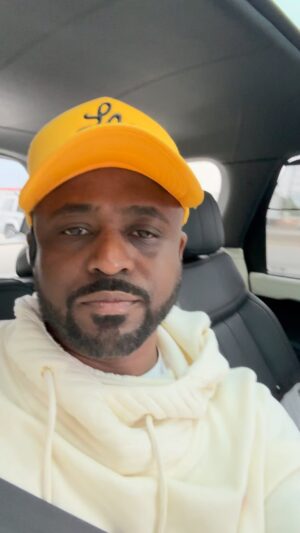 Wayne Brady Instagram - Just a little morning thought. What's for you is for you. Don't play the comparison game. You can't win playing someone else's game. Let's go get it!