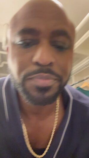Wayne Brady Instagram - Just a little gratitude post. I feel like I post one of these every show I open. I need to. Gratitude can be hard because of imposter syndrome and comparing yourself to others. I'm in @thewizbway I'm going to Broadway again! I get to live 16 year old Wayne's dreams and sometimes I have to remind myself of that.
