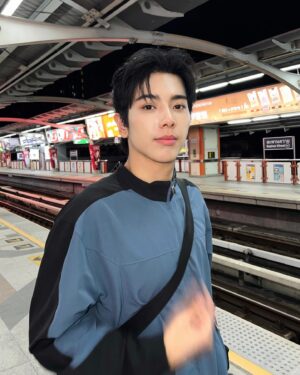 Weerapat Toemmaneerat Instagram - ヽ(´∀`｡)ﾉﾟ