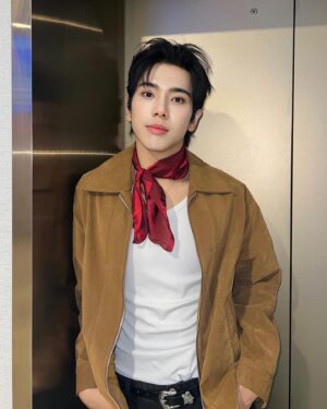 Weerapat Toemmaneerat Instagram - 🤠