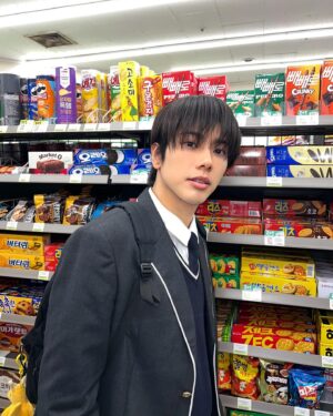 Weerapat Toemmaneerat Instagram - 나는 교환학생이다 🧏🏻‍♂️