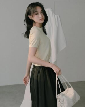Wei Huang Instagram - 👛👸🏻