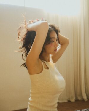 Wei Huang Instagram - 假日懶貓🐱🐱🐱