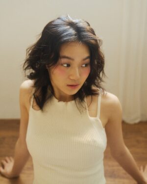 Wei Huang Instagram - 假日懶貓🐱🐱🐱