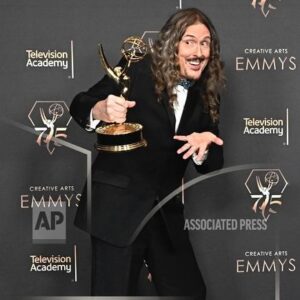 'Weird Al' Yankovic Instagram - Look, here’s a bunch of watermarked pics from last night!