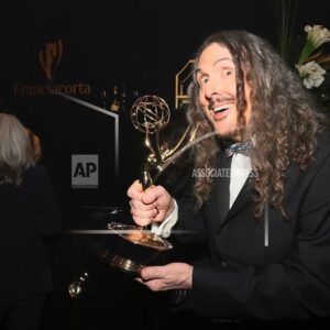 'Weird Al' Yankovic Instagram - Look, here’s a bunch of watermarked pics from last night!