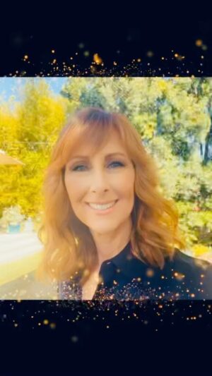 Wendy Braun Instagram - Loved being a guest on the amazing @richellefredson podcast called “Bound   Determined” where we talked all about finding your creative breakthroughs (even when you’re not feeling creative). Check it out at link in her bio: @richellefredson #ActorInspiration #podcast #breakthroughs