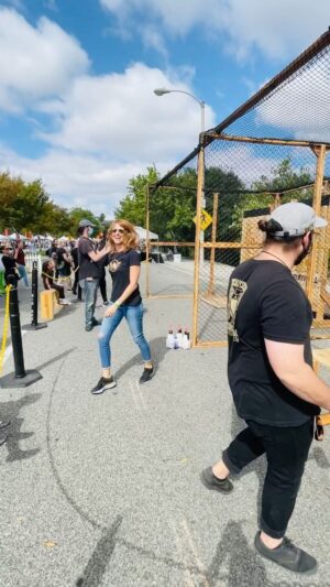 Wendy Braun Instagram - First time AX throwing. That was fun. Thanks @laaxofficial. I’ll be back. 😜🪓🎉 #ThisIsHalloween🎃 #LAAX