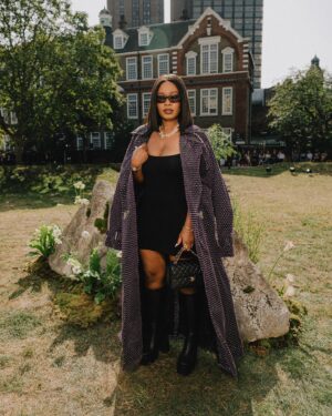 Weruche Opia Instagram - Outside for @mithridate.official SS24’s show.

Fabulous 👏🏽

Courtesy my @culturalinfluence girlies 💜🦋

📸- @rowben_