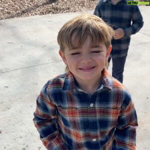 Wes Chatham Instagram - Someone got a valentine today! Thank you Lucy. Not sure the little brother approves of the relationship. #younglove #ilovelucy
