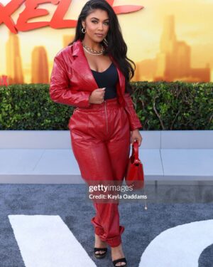 Wesley Armstrong Instagram - Ayeee this new #beverlyhillscop4 was a dope blend of 80’s nostalgia with the seasoning of today. Eddie’s comedic timing is timeless and I appreciated the fact the film didn’t over do it. Thank you @netflix for a dope night 🔐