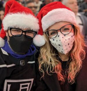 Wil Wheaton Instagram - Holiday hockey date with my favorite human. #GOKINGSGO