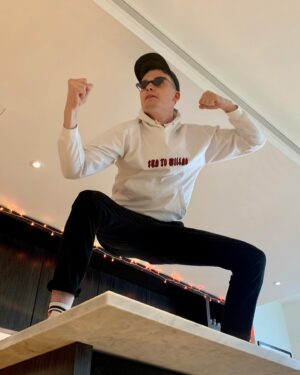 Will Lenney Instagram - This is me PRIMED and ready in my (totally sold out!!) merch.. if you fancy winning the entire line of this (totally sold out never available again) merch follow @primevideosport and like this very post to enter!!
UK Resident | 18  | T&CL amazonprizes.co.uk #ad