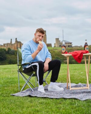 Will Lenney Instagram - 😎 Mind that child! 😎

In the first ever willne channel #YouTubeOriginals I took Harold back to the glorious Costa Del North Tyneside and he loved it!! 

#HometownShowdown