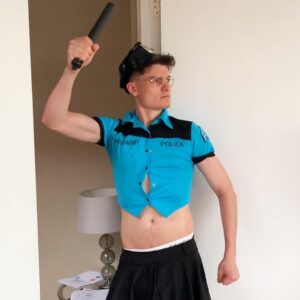 Will Lenney Instagram - Made an onlyfans account for a week to see how much I could make.  Video out on the main channel now xx