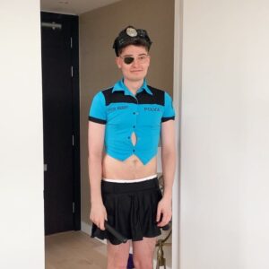 Will Lenney Instagram - Made an onlyfans account for a week to see how much I could make.  Video out on the main channel now xx