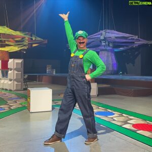 Will Neff Instagram - What a special show to be a part of. 
Thank you so much @pointcrow for having faith in me to play Generic Plumber #2. 
Could not have asked for a better cast or a better time. 
Never stop the point crow party.