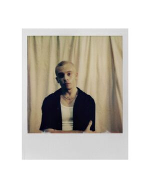 Will West Instagram - @gap 

!!!

 #linenmoves 

!!!