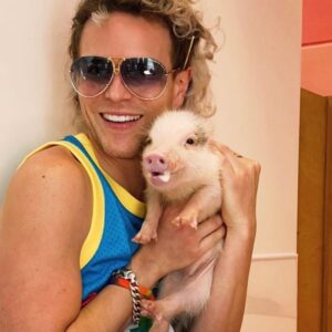 Willam Belli Instagram - these spot the difference games are getting harder and harder