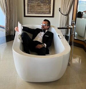 William Abadie Instagram - Room Service!
@chopard