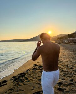 Actor William Abadie HD Instagram Photos and Wallpapers August 2024