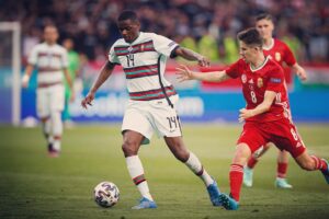 William Carvalho Instagram - PORTUGAL 🇵🇹 #VamosComTudo 3✅