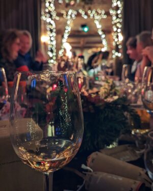 William Kirk Instagram - Christmas festivities in full swing this week with some of the Repair Shop family 🎄🍷🎁☃️

.
.
.

#therepairshop #christmasparty
