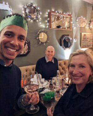 William Kirk Instagram - Christmas festivities in full swing this week with some of the Repair Shop family 🎄🍷🎁☃️

.
.
.

#therepairshop #christmasparty