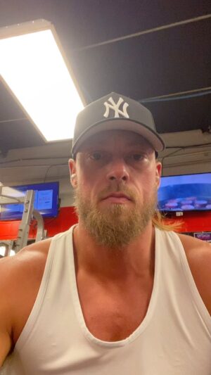 William Morrissey Instagram - Start your week off right with Learning Tree Lessons w/ Big Bill pt. 1

#mondaymotivation #StayLearning #riseandshine #everyoneelseissleeping #BigBill #LearningTree