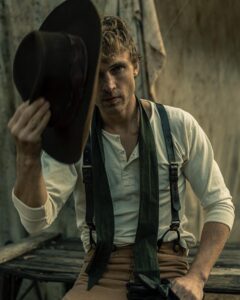 Actor William Moseley HD Instagram Photos and Wallpapers December 2022
