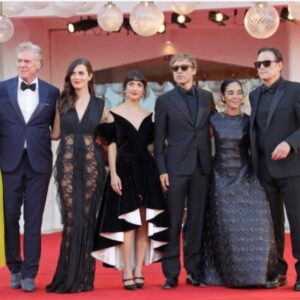 William Moseley Instagram - #landofdreams premier 

Thank you @labiennale 

Thank you @shirin__neshat @dontworryitssheila @mattdillon 

Thank you @hermes 

🎥🏔🧳🎞