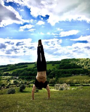 William Moseley Instagram - 🤸🏼‍♂️