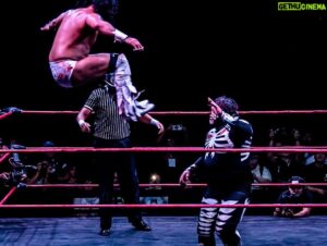 William Muñoz Instagram - 🚨‼️🚨‼️🚨‼️🚨‼️🚨‼️🚨
Que mejor manera de despedirme de mi México que con esta rivalidad , que ya se convirtió en un verdadera clásico de la lucha libre … Gracias a todos los que me acompañaron en este evento , ahora enfocaré todo mi potencial en mi casa AEW , pronto sabrán de mi…
#aew #LFI 🇲🇽