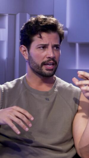 Willy Martín Instagram - Regresamos! Gracias Rafa @rafaeldlf por venir a @qhdd_podcast y contar tu historia de éxito y de orgullo para tantos ❤️‍🔥 de Caracas a Hollywood ❤️‍🔥 Disponible en @popvision.plus y @youtube ▶️