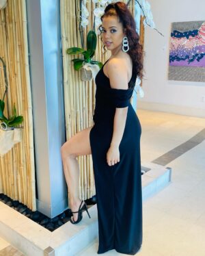 Wilna Castillo Instagram - 𝑰𝒏 𝑴𝒊𝒂𝒎𝒊 𝒂𝒕 𝒂 𝑷𝒓𝒊𝒏𝒄𝒆𝒔𝒔 𝑾𝒆𝒅𝒅𝒊𝒏𝒈