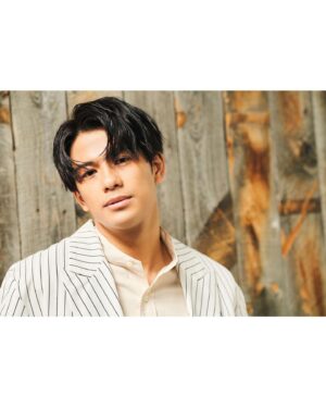 Win Morisaki Instagram - ぴあ連載「Aiming To Overseas」第105回更新。

100個完成‼︎
全部覚えておいてねーーー^^

#森崎ウィン
#MORISAKIWIN
