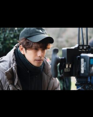Win Morisaki Instagram - 是非、僕が監督したミュージカル短編映画「せん」をお楽しみください^ ^
よろしくお願いします‼︎

I directed a short musical film called "Sen", do look forward to it!
Please watch and let me know what you think!

#アクターズショートフィルム4
#ASF4
#WOWOW
#せん
#森崎ウィン
#MORISAKIWIN