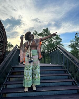 Winston Duke Instagram - Just blowing through Singapore! Doing some of the most amazing things that I never thought I needed…like stuffing myself into a sidecar and traveling the city on a Vespa thanks to @singaporesidecars! Also visiting incredible speakeasies that look like small shops on the outside but reveal beutiful restaurants and bars like @mamadiam.prinsep  I love Singapore it’s a small city with a big heart and even bigger lovely intentions! This is one hell of a healing journey… Singapore proves that as long as you work on the inside; the outside will reflect it!