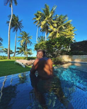 Winston Duke Instagram - I had an incredible time exploring the beautiful island of @discoverpuertorico. Such beautiful people, generous culture and incredible food. I got to honor my mom with tribute and prayer and had an incredible opportunity to get some well deserved rest and relaxation. Thank you @doradobeachreserve and the @ritzcarlton for helping to make this happen! #winstonduke #havepassportwilltravel