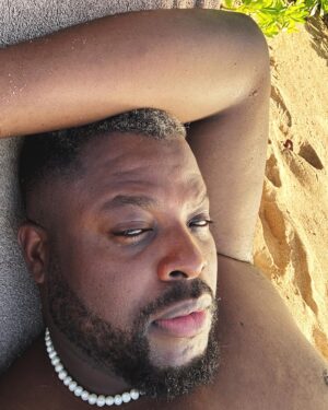 Winston Duke Instagram - I had an incredible time exploring the beautiful island of @discoverpuertorico. Such beautiful people, generous culture and incredible food. I got to honor my mom with tribute and prayer and had an incredible opportunity to get some well deserved rest and relaxation. Thank you @doradobeachreserve and the @ritzcarlton for helping to make this happen! #winstonduke #havepassportwilltravel