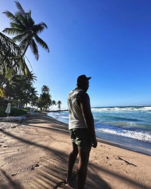 Winston Duke Instagram - I had an incredible time exploring the beautiful island of @discoverpuertorico. Such beautiful people, generous culture and incredible food. I got to honor my mom with tribute and prayer and had an incredible opportunity to get some well deserved rest and relaxation. Thank you @doradobeachreserve and the @ritzcarlton for helping to make this happen! #winstonduke #havepassportwilltravel