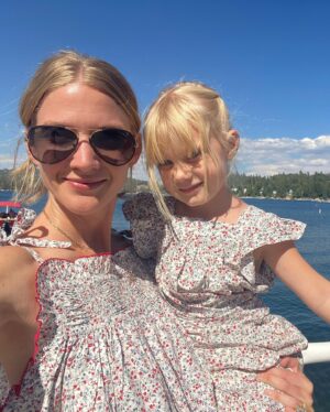 Winter Ave Zoli Instagram - Lake Arrowhead summer vacay 🐻🌲🌞🏊🏻‍♀️🚣🏼‍♂️⛰